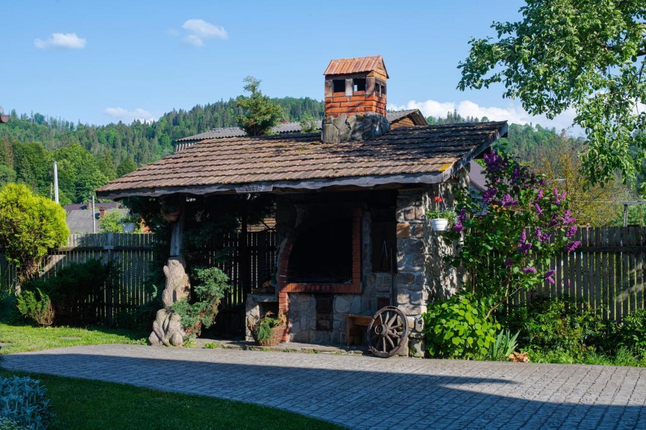 Знакова Хата Apartamento Grebenov Exterior foto