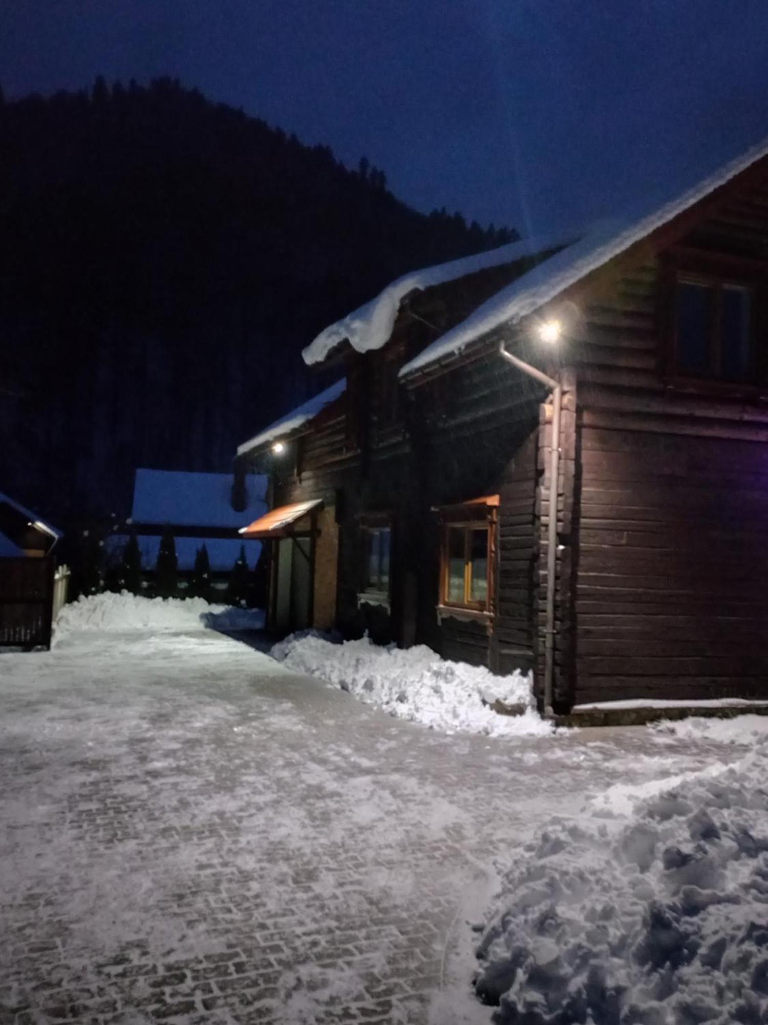 Знакова Хата Apartamento Grebenov Exterior foto